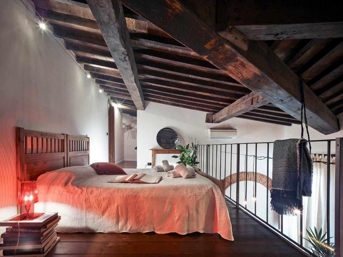 One Of A Kind Near The Duomo W/Balcony Palace Apt Florencja Zewnętrze zdjęcie