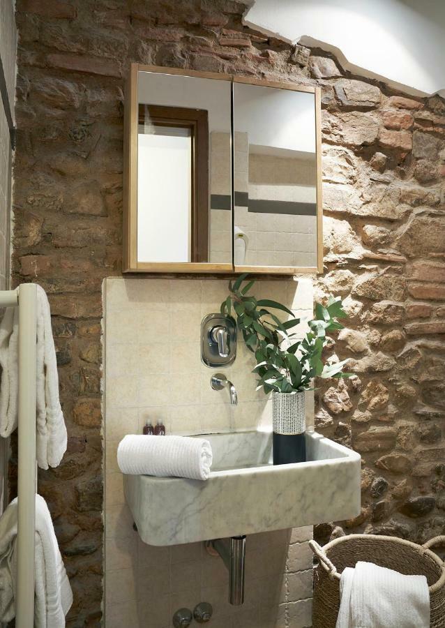 One Of A Kind Near The Duomo W/Balcony Palace Apt Florencja Zewnętrze zdjęcie