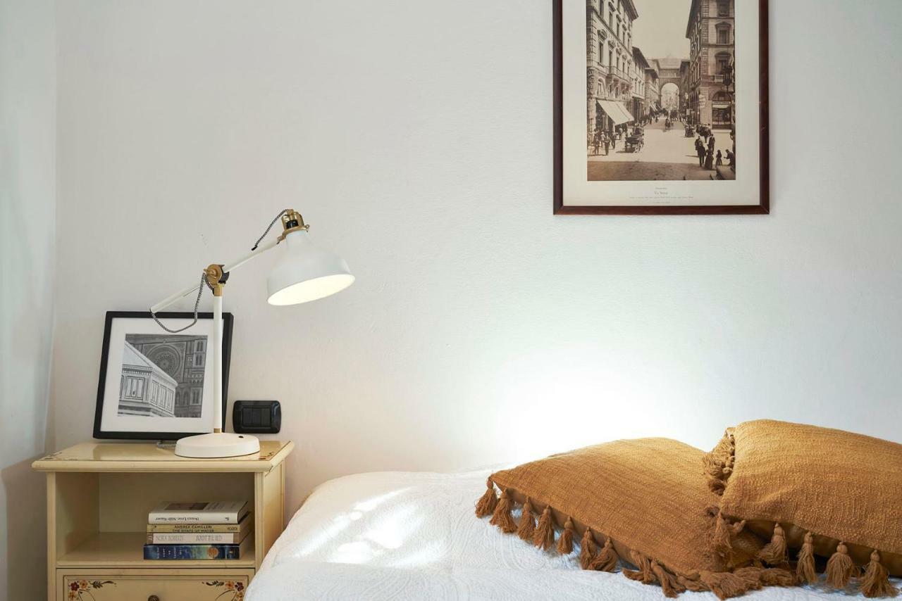 One Of A Kind Near The Duomo W/Balcony Palace Apt Florencja Zewnętrze zdjęcie